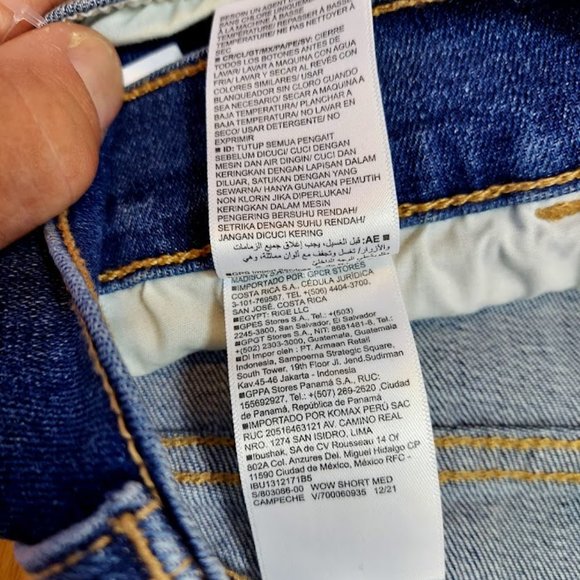 Old Navy Mid-Rise Wow Jean Shorts Women 3 in Seam Size 28 New With Tag Plus Size - Picture 6 of 11